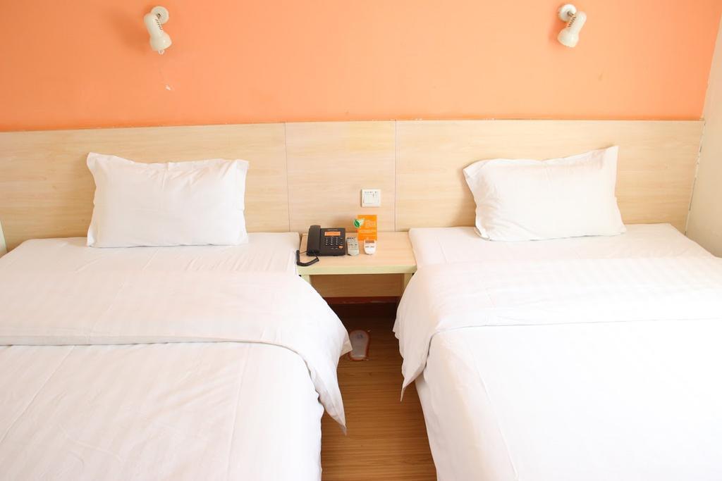 7Days Premium Chongqing Hongqihegou Hotel Buitenkant foto