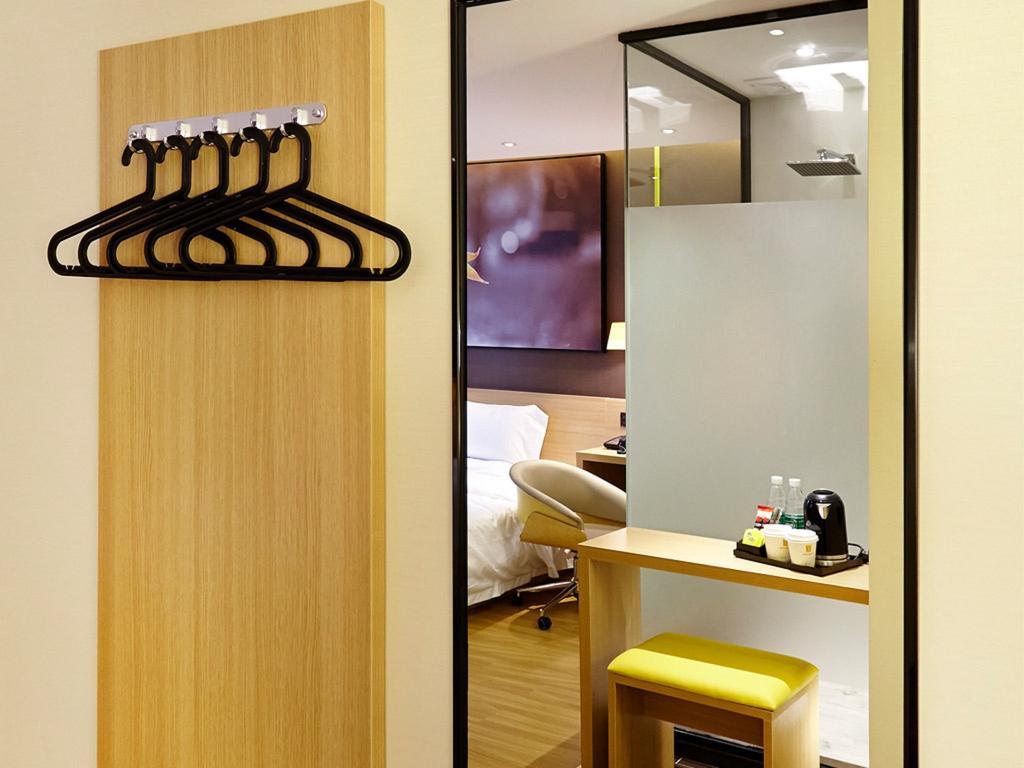 7Days Premium Chongqing Hongqihegou Hotel Kamer foto