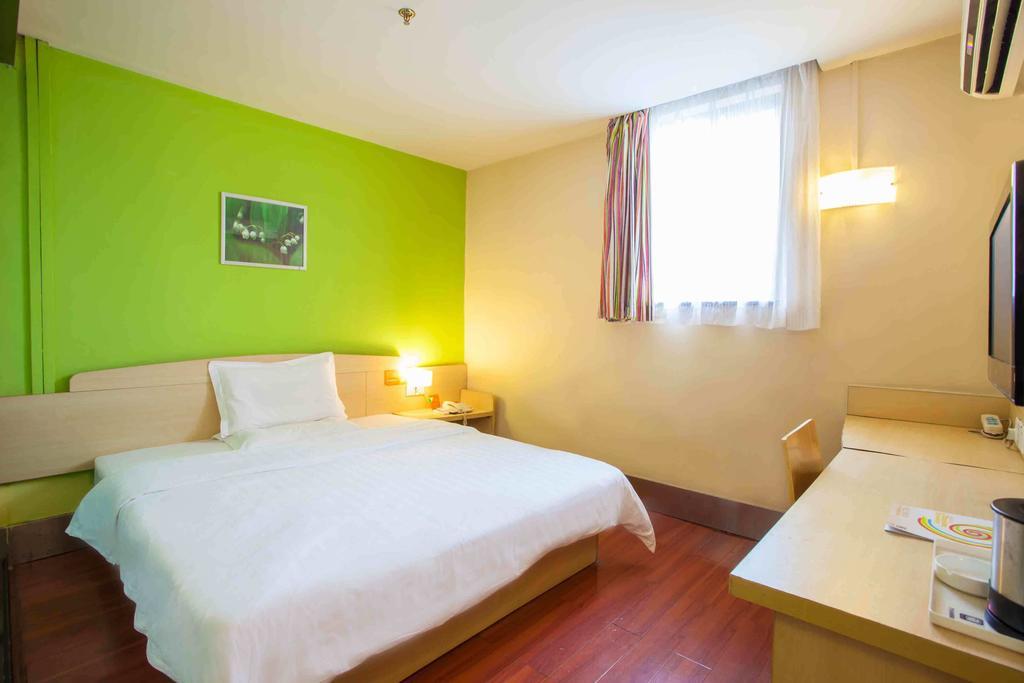 7Days Premium Chongqing Hongqihegou Hotel Kamer foto